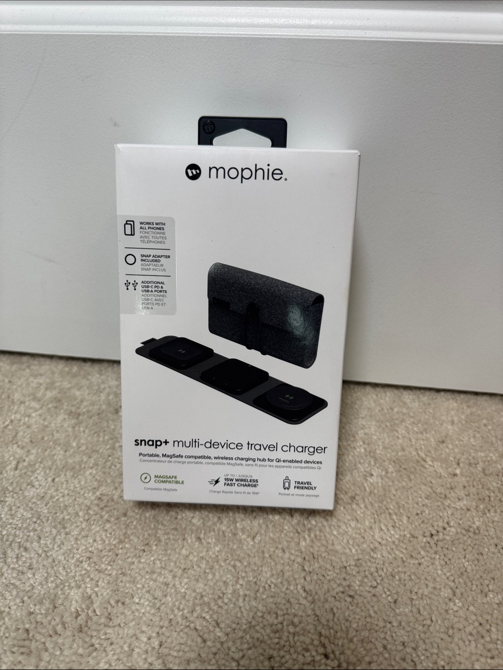 mophie Snap+ Multi-Device Travel Charger - Black